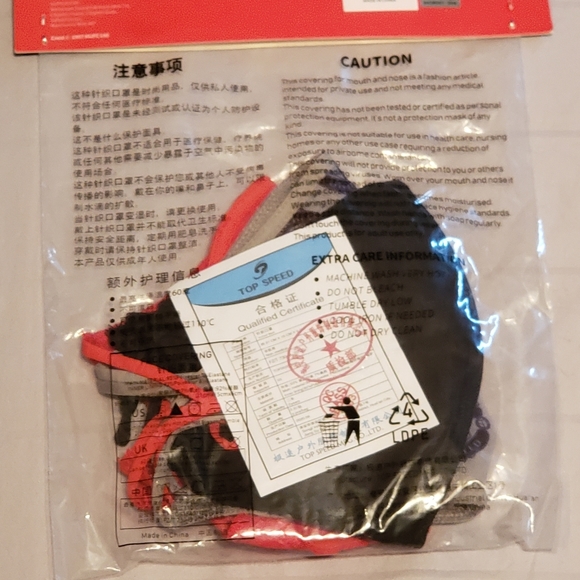 Manchester United Face Masks Pack (Set of 3) RARE - Picture 3 of 9
